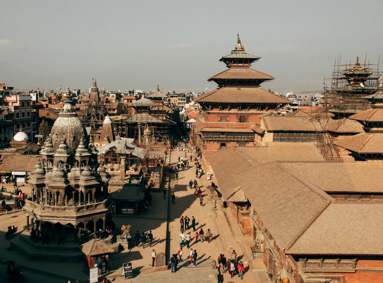 Oud tempelplein en erfgoedarchitectuur in Kathmandu Valley